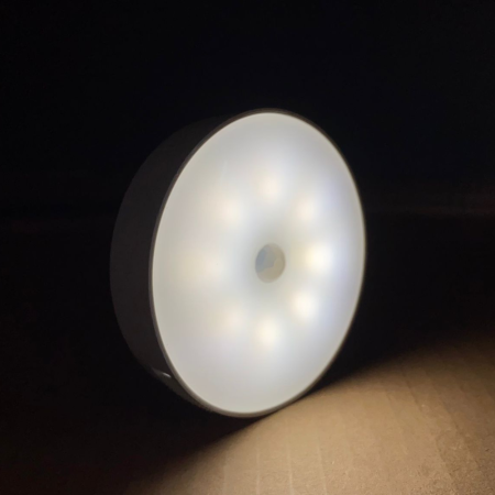 Lampa LED cu senzor si mod constant – 12-21